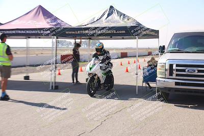 media/Nov-03-2025-Lets Ride (Mon) [[4d74c1c4d3]]/B Group/Grid/